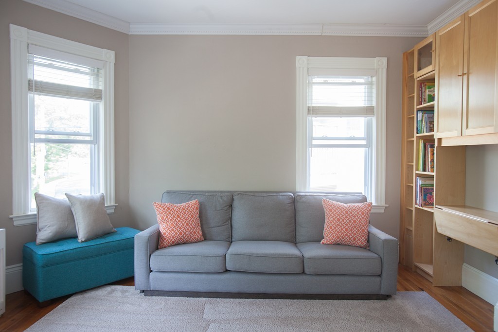 55 Reservoir Road, Unit 2 Brookline, MA 02467 - Photo 3 of 19