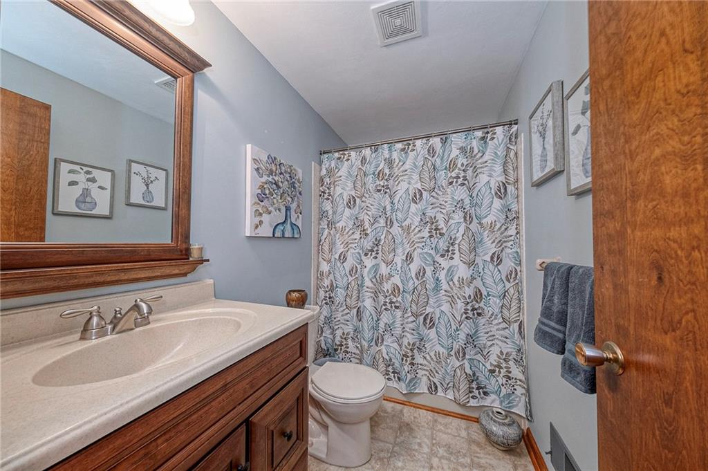 18 Christy Road Delmont, PA 15626 - Photo 30 of 45 Bath room