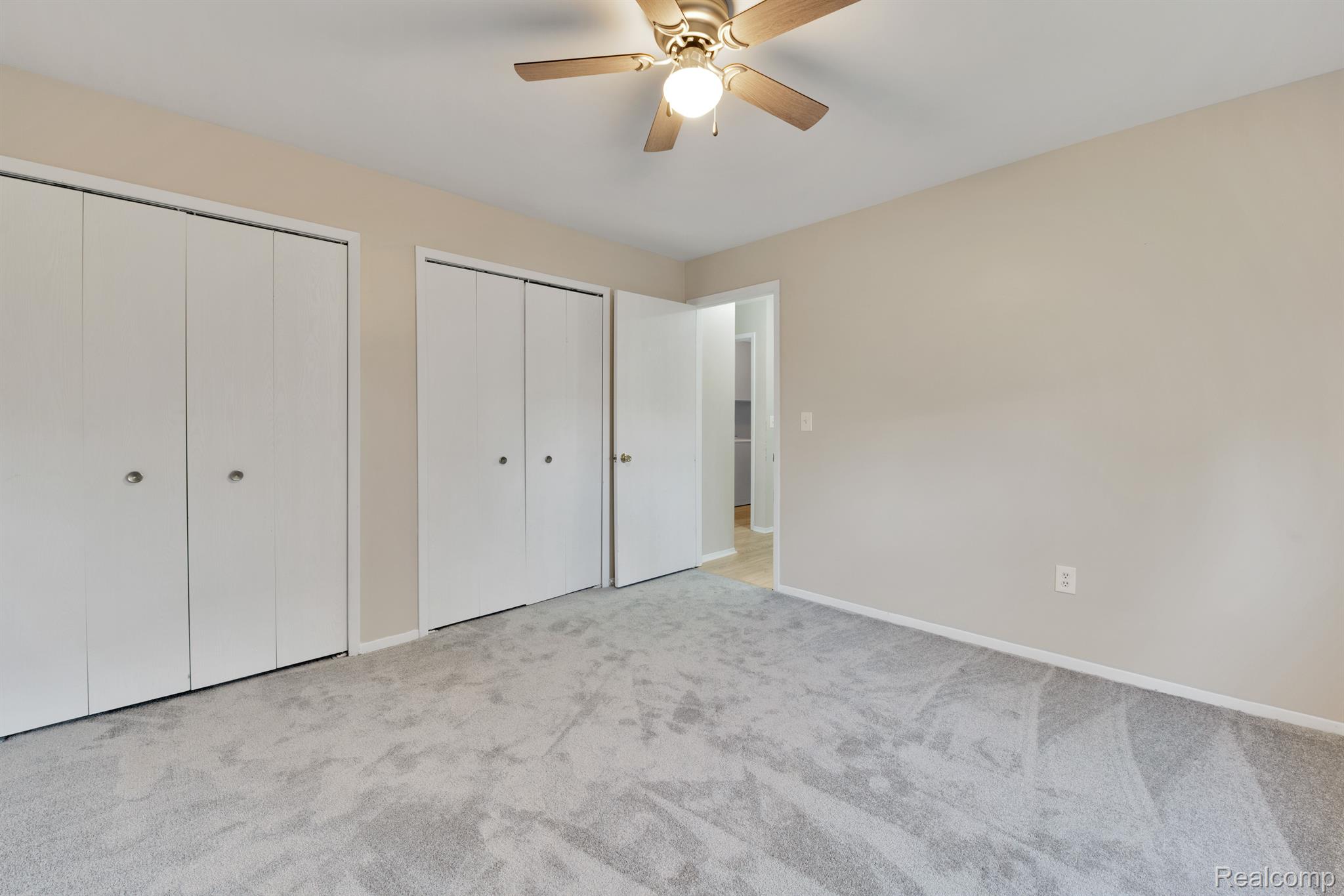 30488 Utica Road, Unit 24 Roseville, MI 48066 - Photo 12 of 16 Gallery Image 12