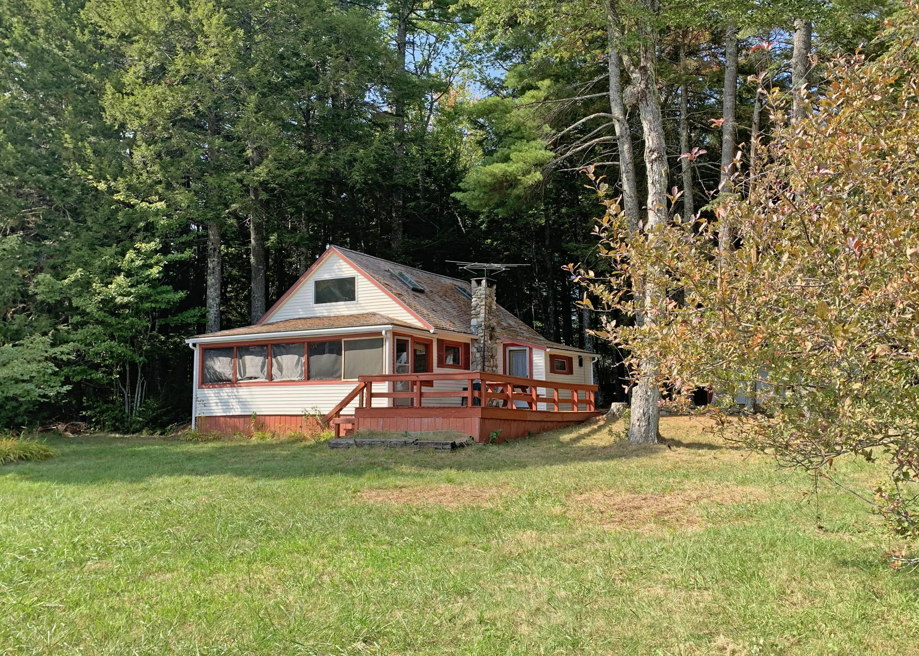 166 Schoolhouse Road Ellsworth, ME 04605 - Photo 2 of 29 1b