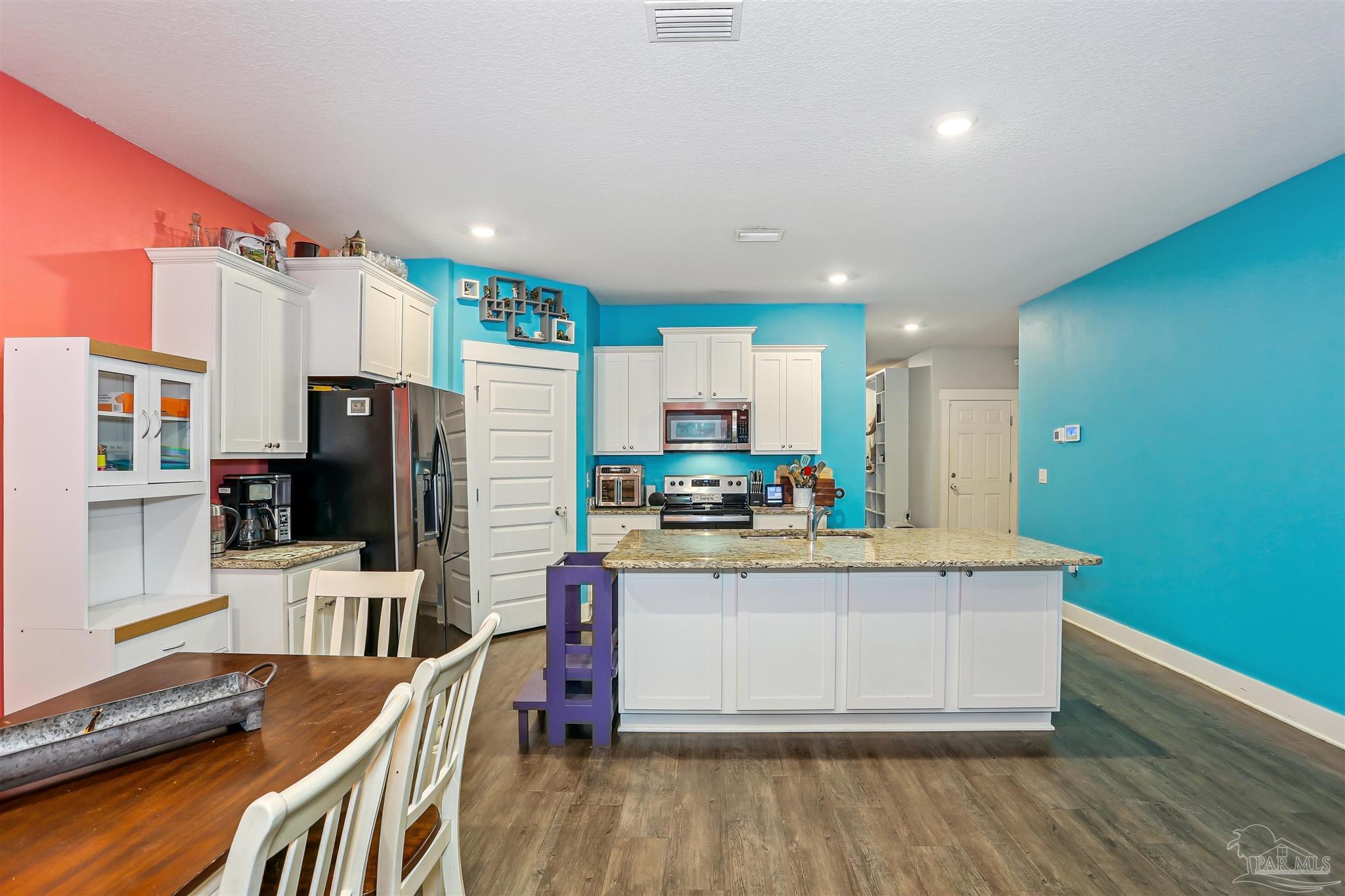 5752 Conley Court Pace, FL 32571 - Photo 10 of 30