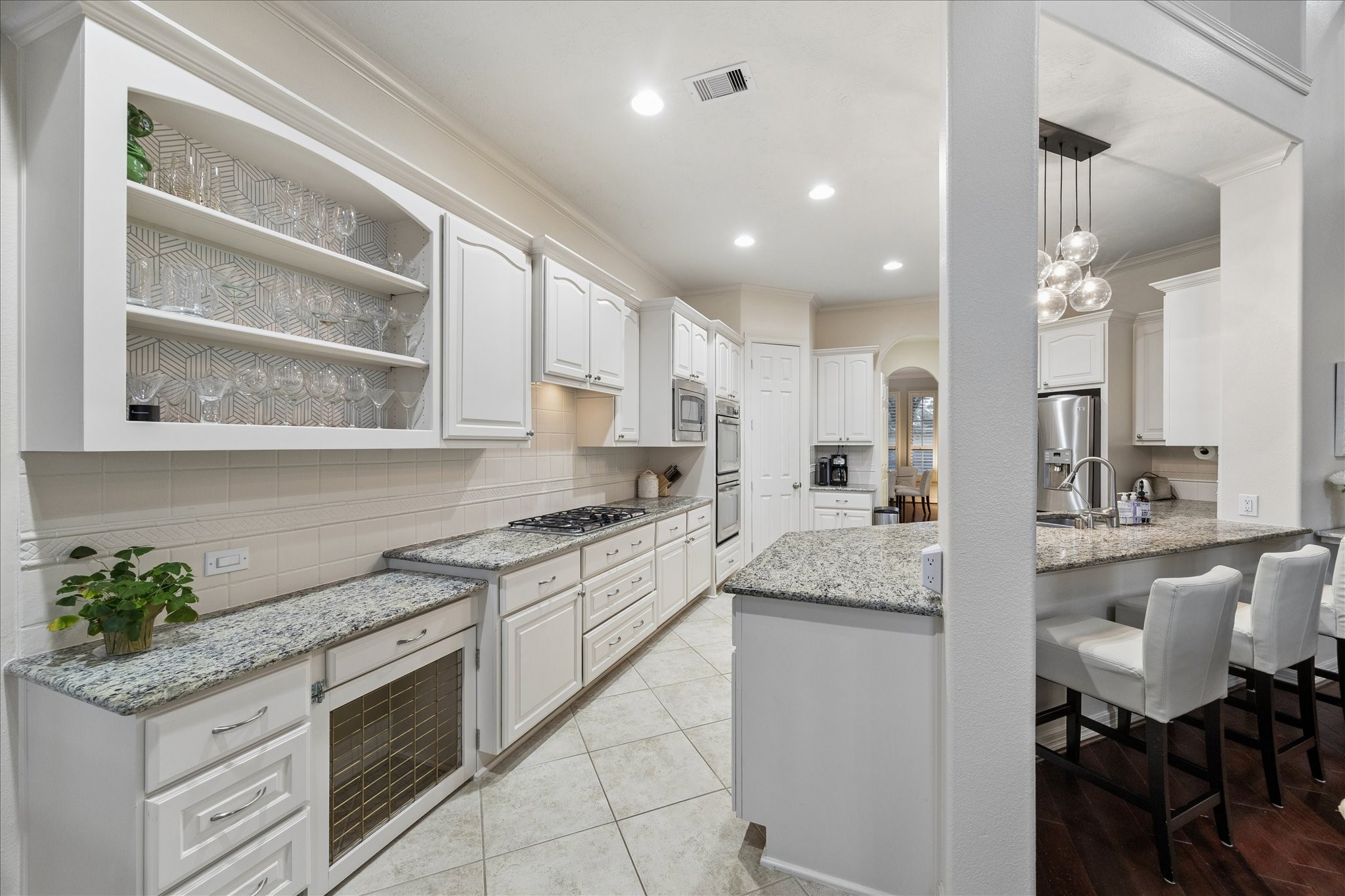 26014 Sebey Ridge Lane Katy, TX 77494 - Photo 15 of 39 A built in kennel is here now, but you can convert this to a desk!