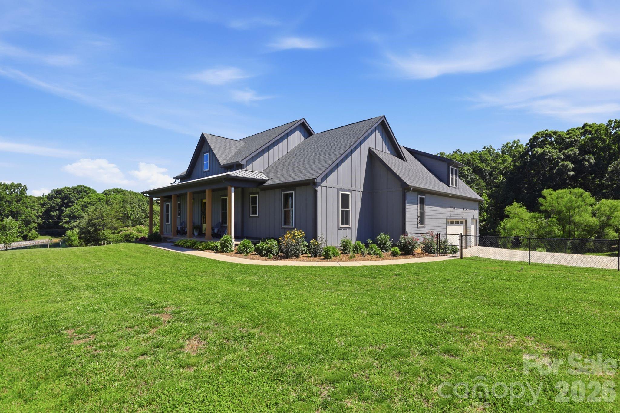 1881 East Maiden Road Maiden, NC 28650 - Photo 3 of 46