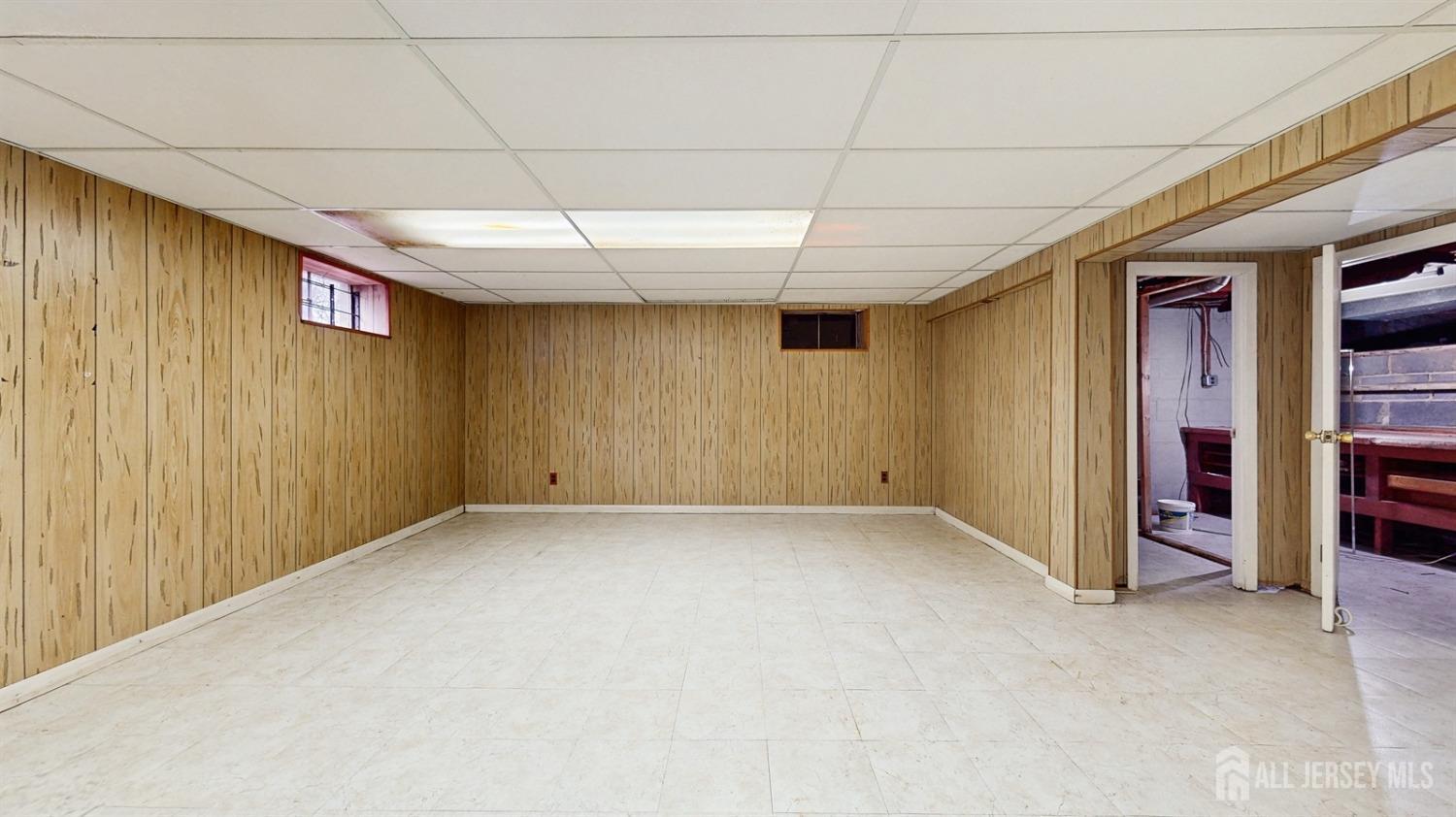 4 Whitewood Road Edison, NJ 08820 - Photo 24 of 31 a view of an empty room