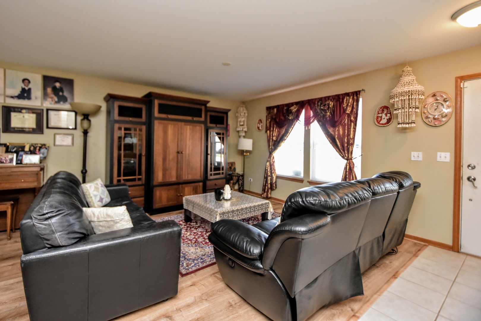 1309 Reed Road Zion, IL 60099 - Photo 4 of 33 Gallery Image 4
