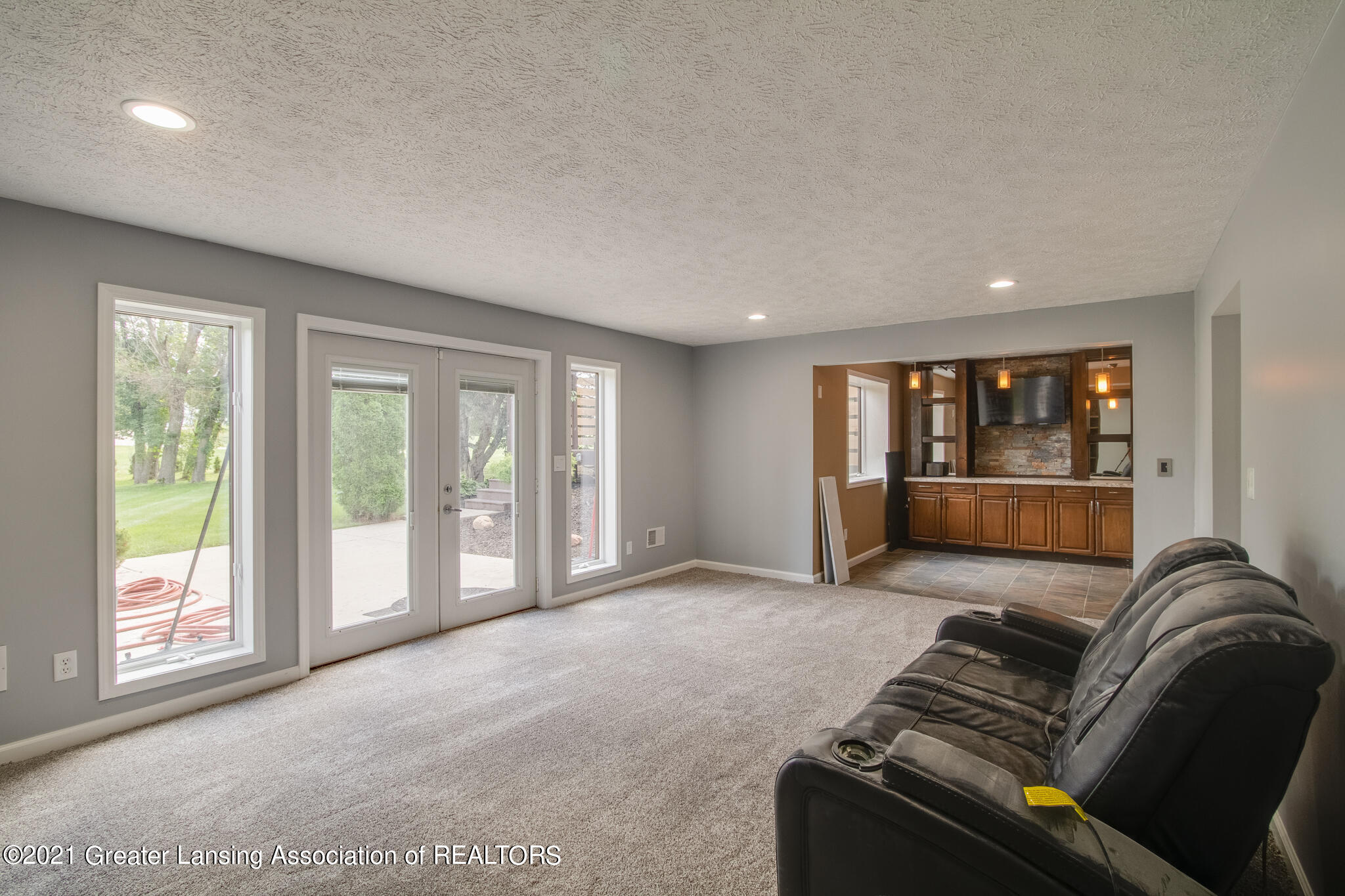 15089 Grove Road Lansing, MI 48906 - Photo 34 of 59 15089_S_Grove_PECK-46