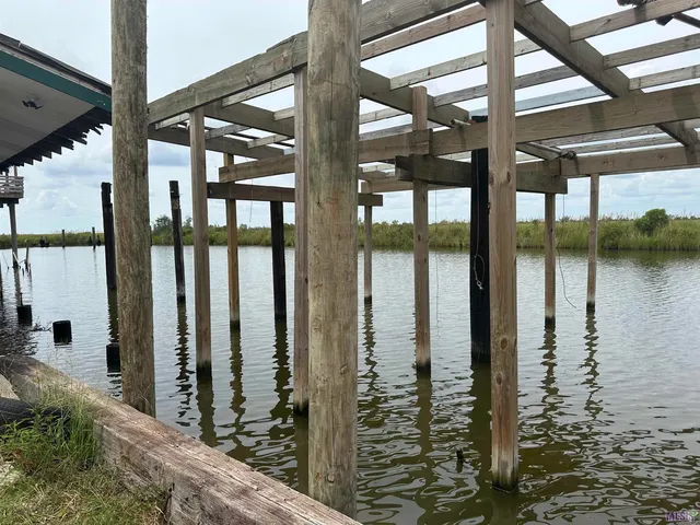 $140,000 | 1006-1007 Wharf Street, Dulac, LA 70353