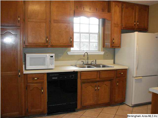6320 Tyler Loop Road Pinson, AL 35126 - Photo 4 of 27