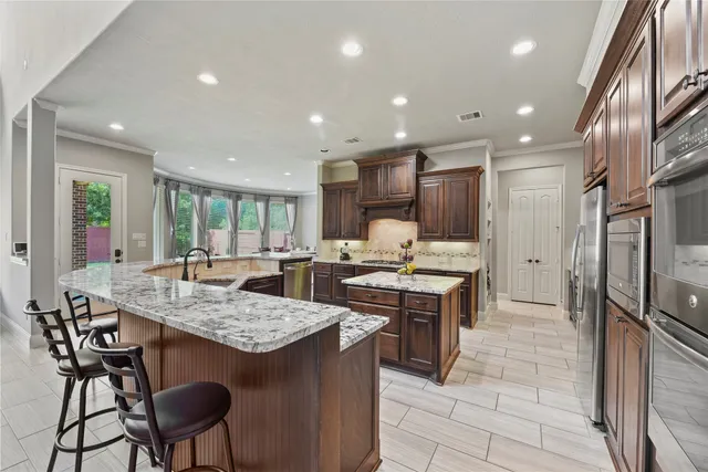 $849,000 | 3310 Ralston Edge Lane, Houston, TX 77059