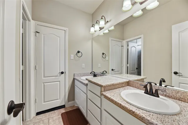 $849,000 | 3310 Ralston Edge Lane, Houston, TX 77059