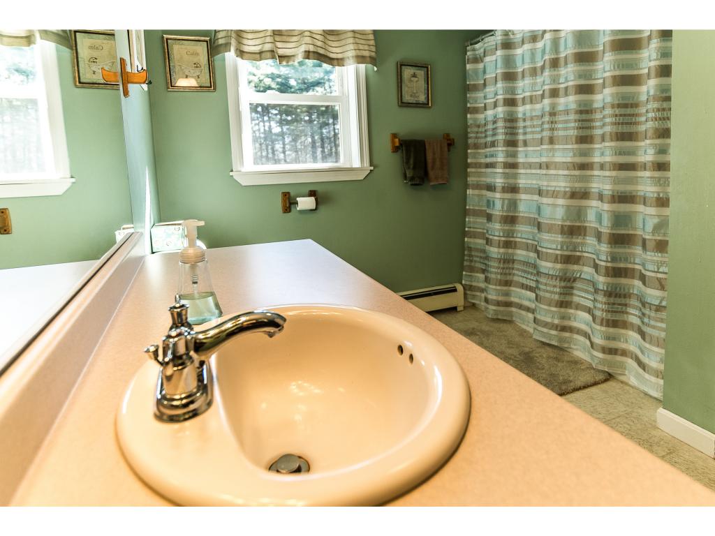 220 S Road Deerfield, NH 03037 - Photo 12 of 32