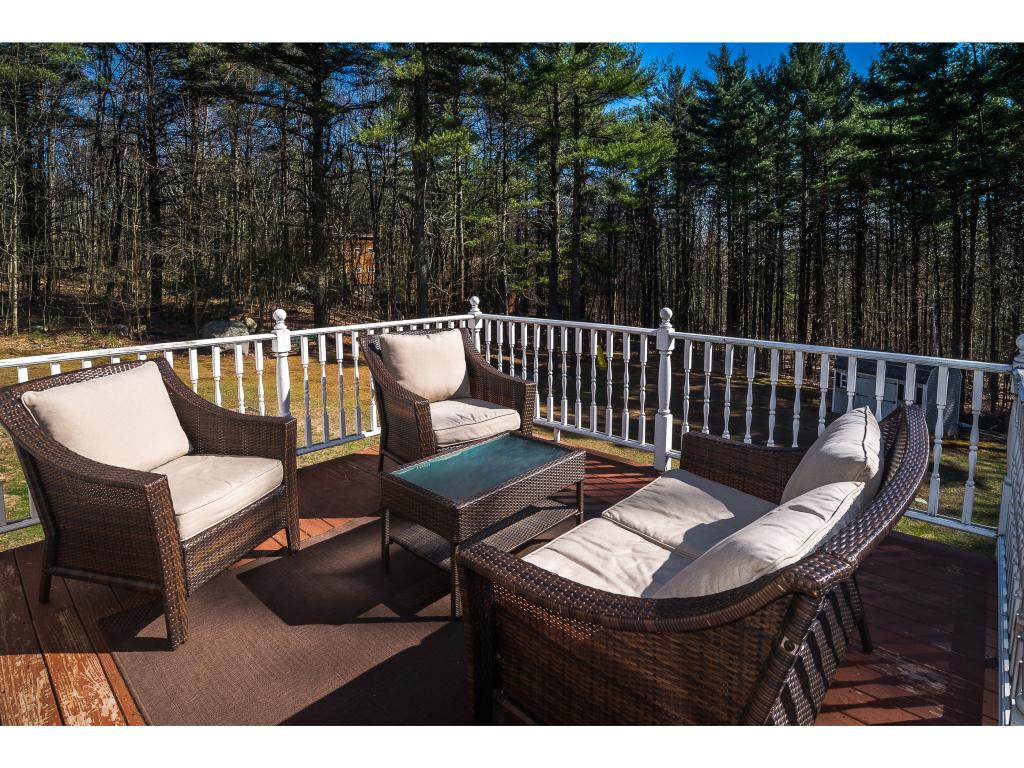 220 S Road Deerfield, NH 03037 - Photo 10 of 32
