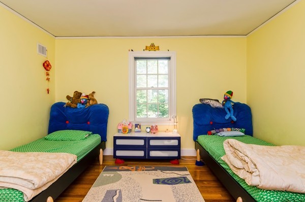 25 Clark Road Brookline, MA 02445 - Photo 6 of 10