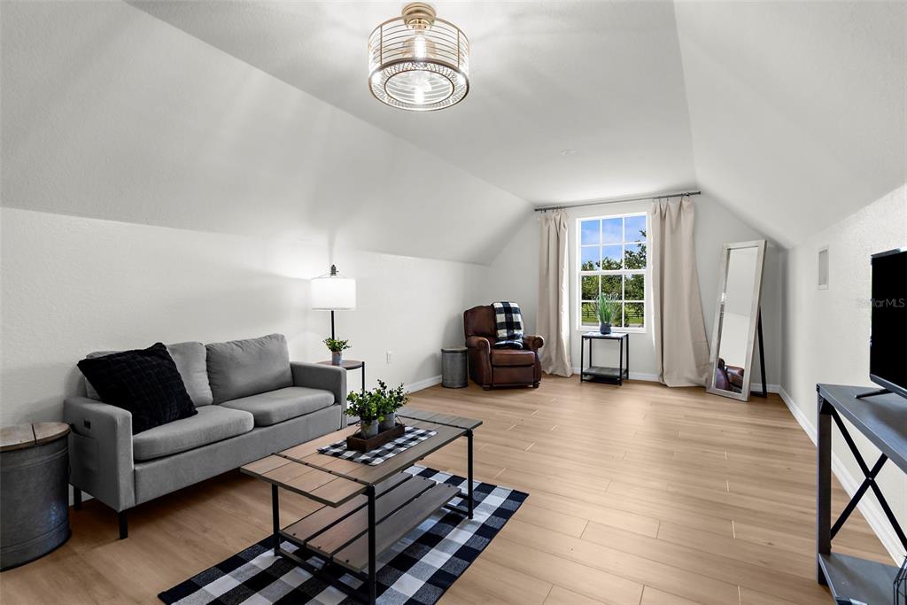 18355 Highway 62 Parrish, FL 34219 - Photo 43 of 50 a living room with furniture