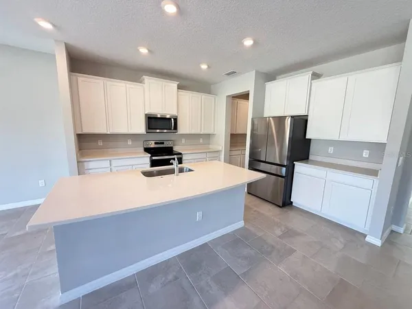$3,100 | 7724 Broad River Avenue, Land O Lakes, FL 34638