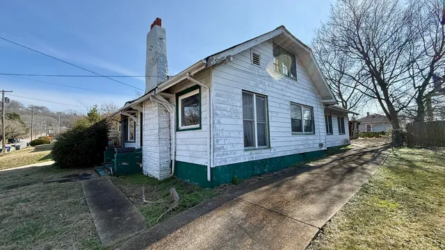 $139,000 | 2502 Oak Street, Chattanooga, TN 37404