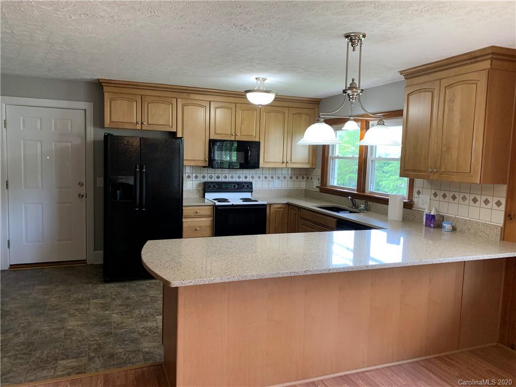 3840 Cliffside Road Mooresboro, NC 28114 - Photo 3 of 25 Gallery Image 3