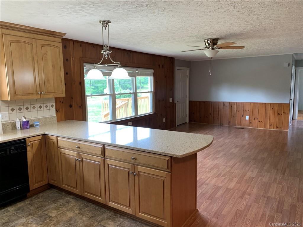 3840 Cliffside Road Mooresboro, NC 28114 - Photo 5 of 25 Gallery Image 5