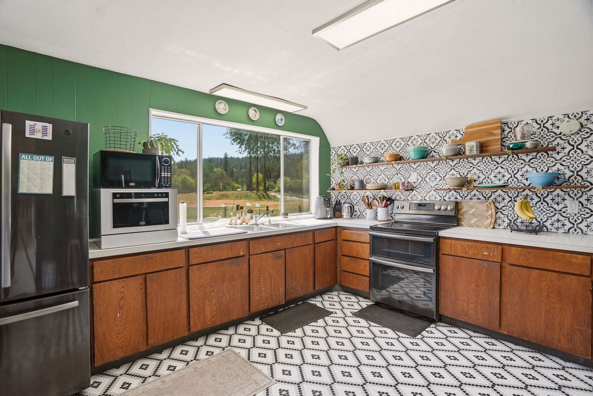 2907 South Oak Street Spokane, WA 99224 - Photo 14 of 47