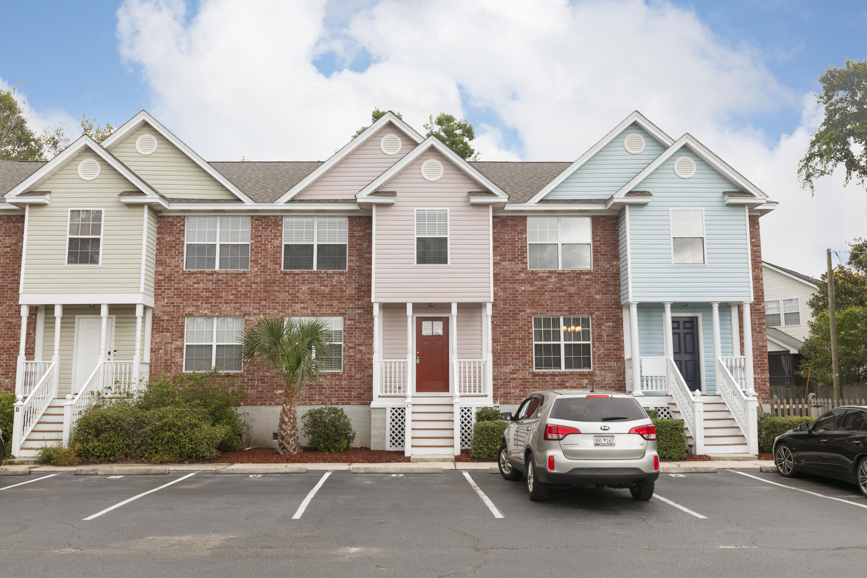 1012 Harbor View Road, Unit C Charleston, SC 29412 - Photo 3 of 23 Michael Rooke - 3-1012 Harborview - Upwi