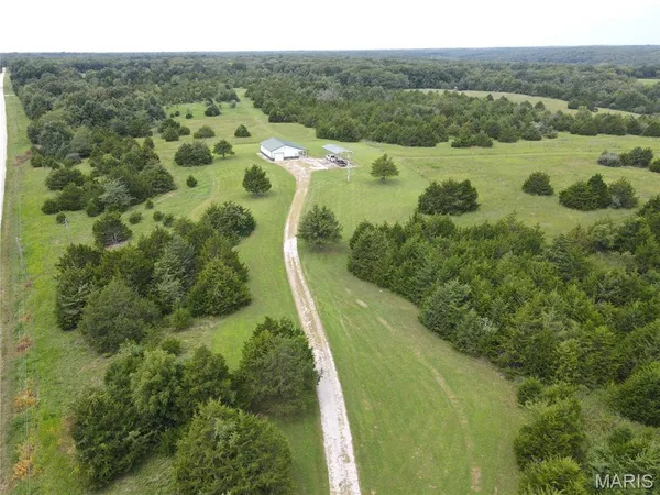 $540,000 | 44976 Ariel Lane, Monroe City, MO 63456