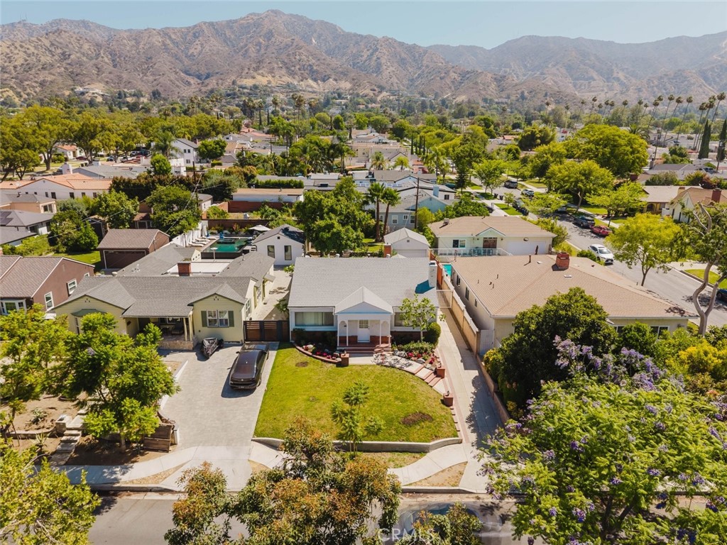 2007 West Kenneth Road Glendale, CA 91201 - Photo 34 of 38