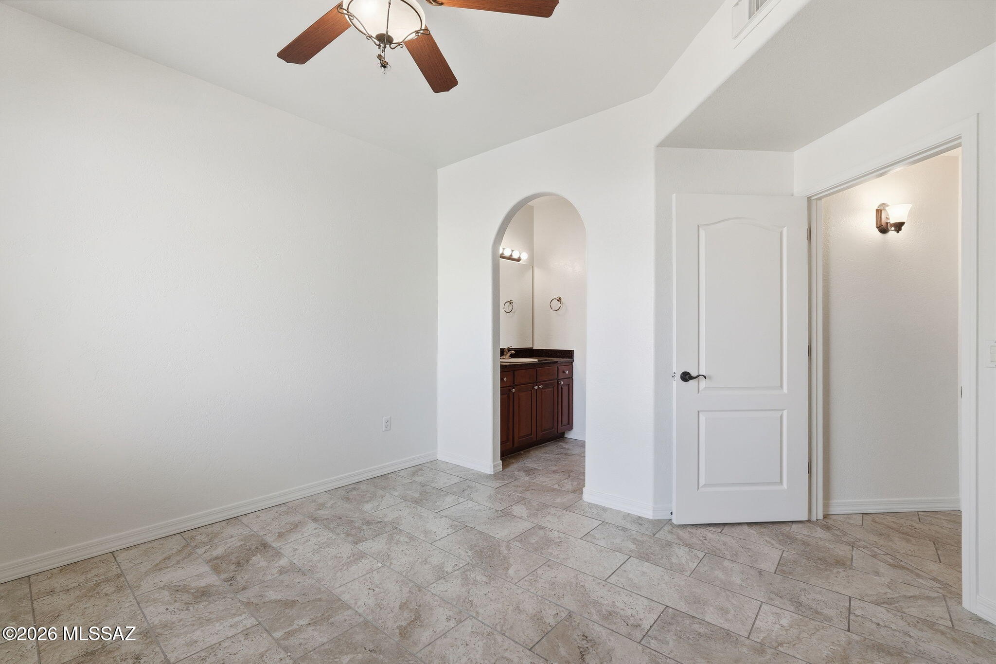 2550 East River Road, Unit 1203 Tucson, AZ 85718 - Photo 21 of 39 Primary Bedroom