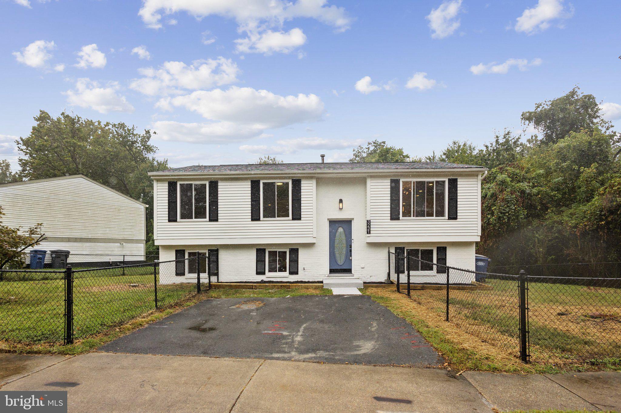 3221 Napper Road Alexandria, VA 22306 - Photo 3 of 43 Gallery Image 3
