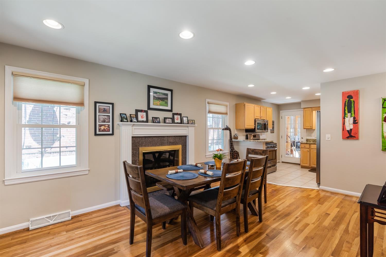 3730 Homewood Road Mariemont, OH 45227 - Photo 8 of 36