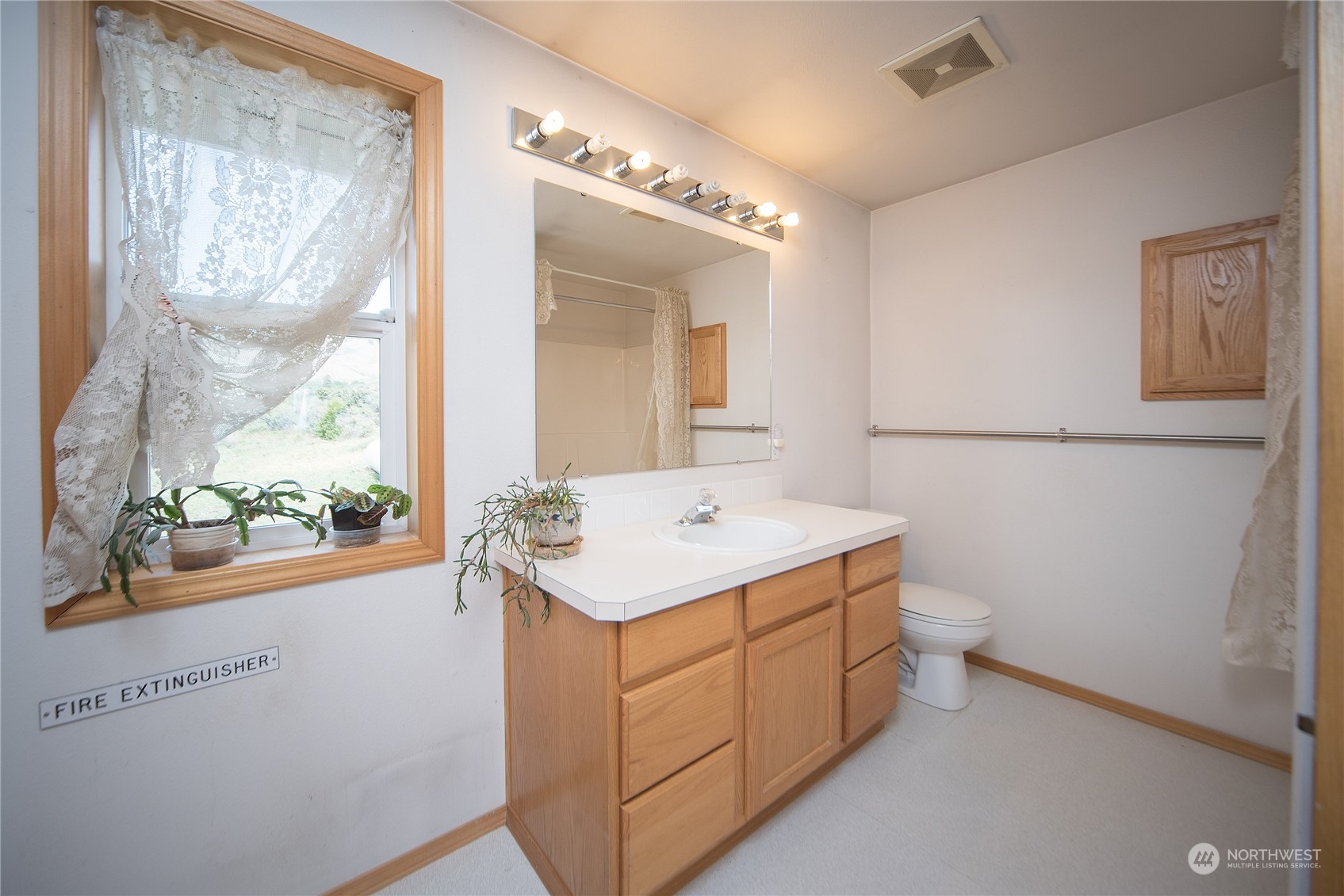 7440 Robbins Road Ellensburg, WA 98926 - Photo 16 of 37 Gallery Image 16