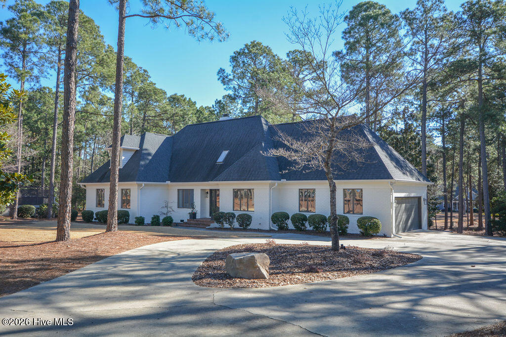 75 Pinewild Drive Pinehurst, NC 28374 - Photo 2 of 104 75PinewildDr-006