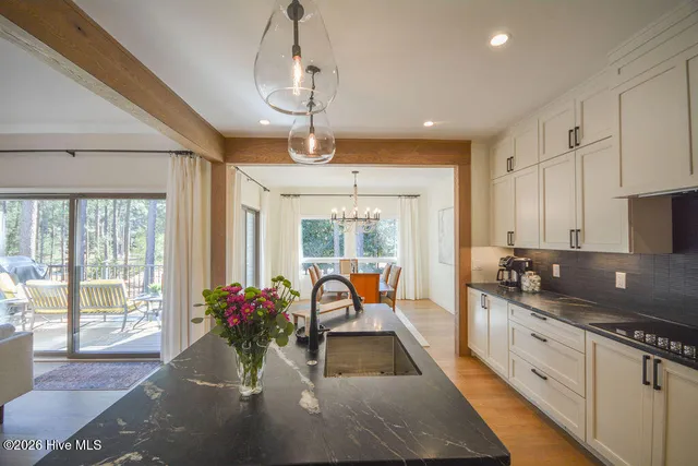 $895,000 | 75 Pinewild Drive, Pinehurst, NC 28374
