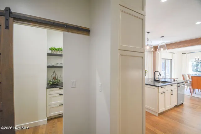 $895,000 | 75 Pinewild Drive, Pinehurst, NC 28374