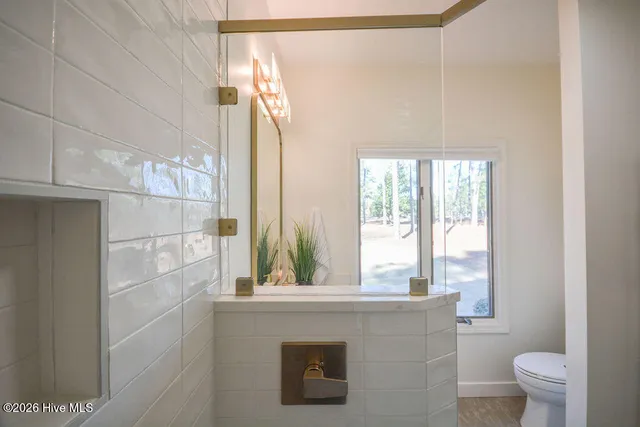 $895,000 | 75 Pinewild Drive, Pinehurst, NC 28374