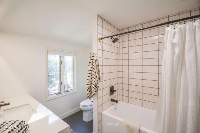 $895,000 | 75 Pinewild Drive, Pinehurst, NC 28374