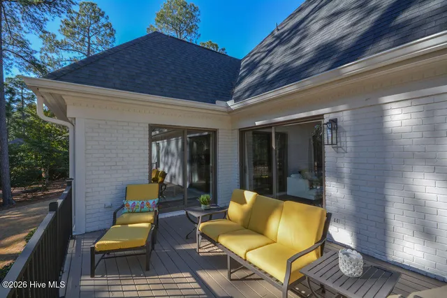 $895,000 | 75 Pinewild Drive, Pinehurst, NC 28374
