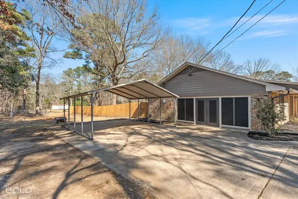 $362,500 | 7568 Whistler Drive, Shreveport, LA 71107