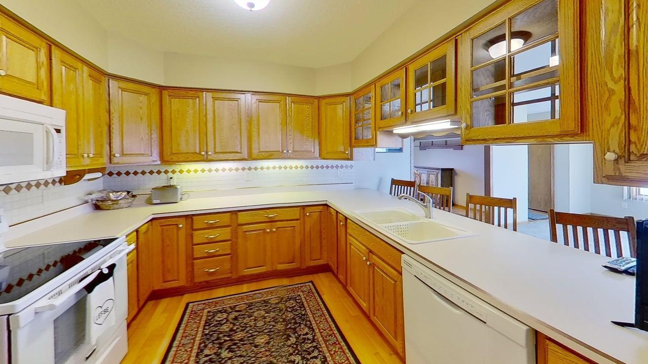 116 South 5th Street Marshall, MN 56258 - Photo 18 of 39