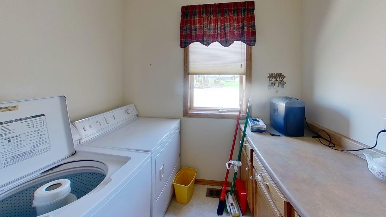 116 South 5th Street Marshall, MN 56258 - Photo 23 of 39