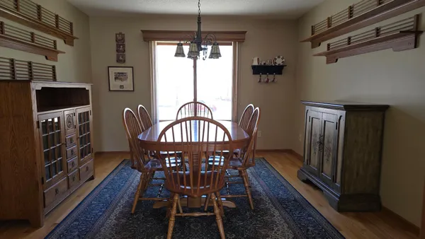 $255,000 | 116 South 5th Street, Marshall, MN 56258