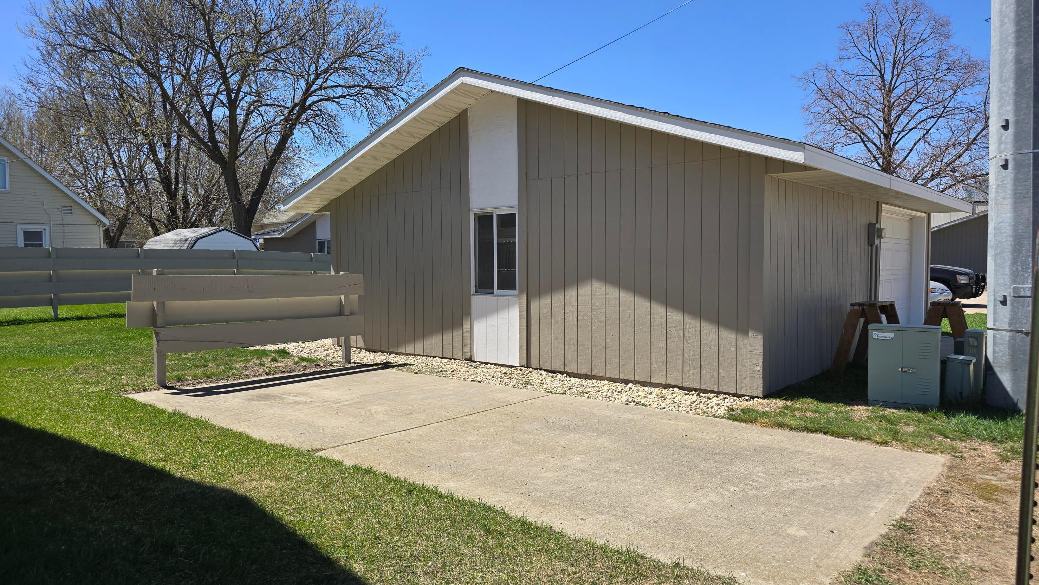 116 South 5th Street Marshall, MN 56258 - Photo 4 of 39
