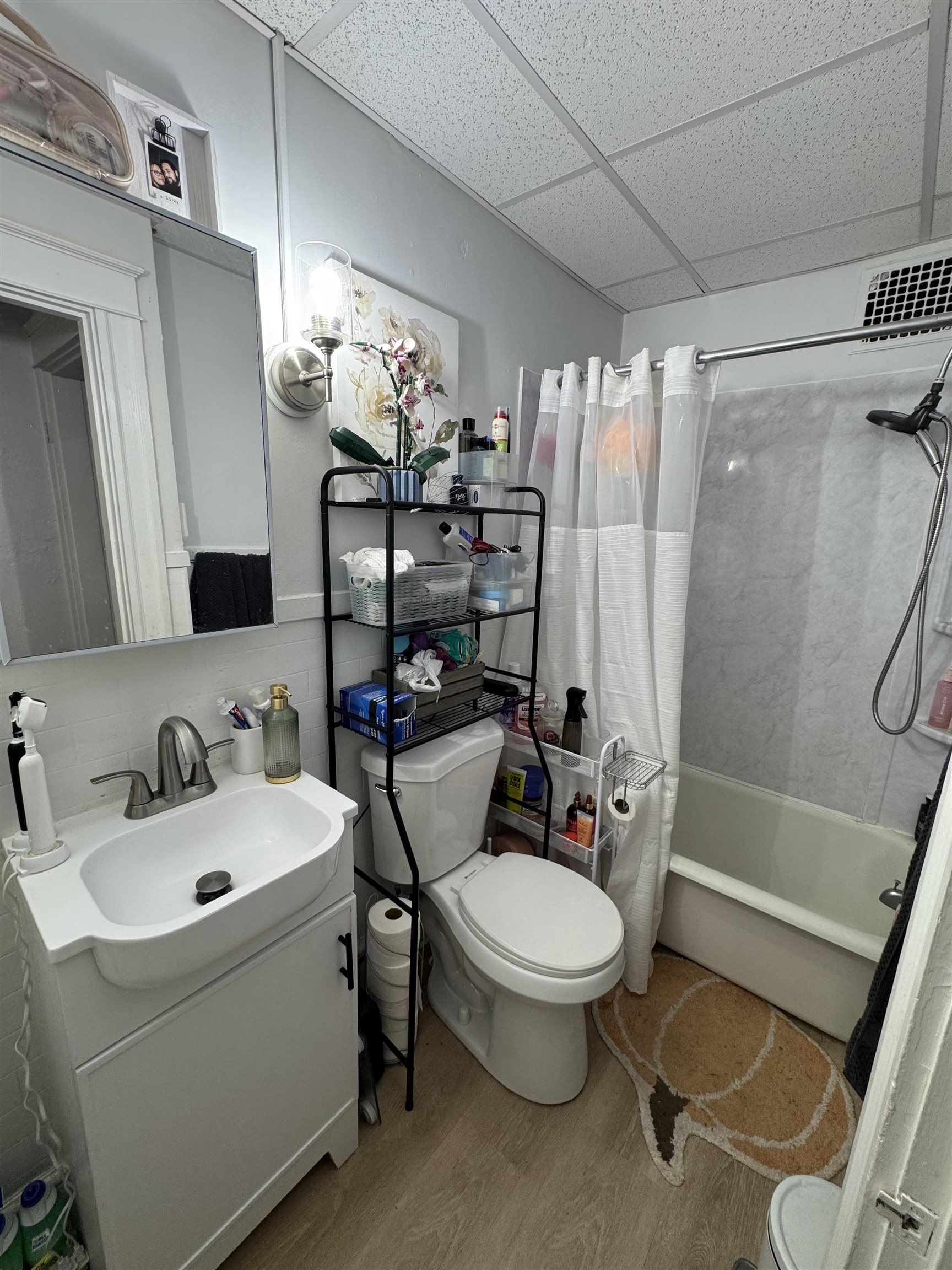 44 Court Street, Unit B Keene, NH 03431 - Photo 4 of 8