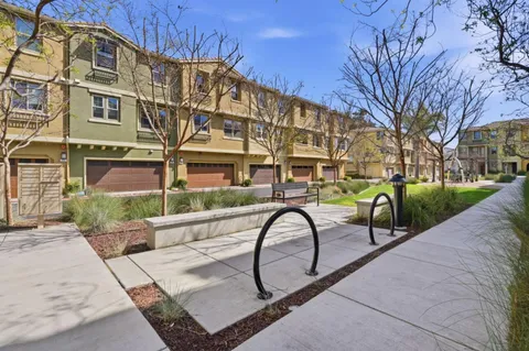 $899,000 | 605 Cinnamon Circle, Mountain View, CA 94043