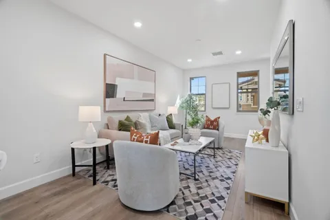 $899,000 | 605 Cinnamon Circle, Mountain View, CA 94043