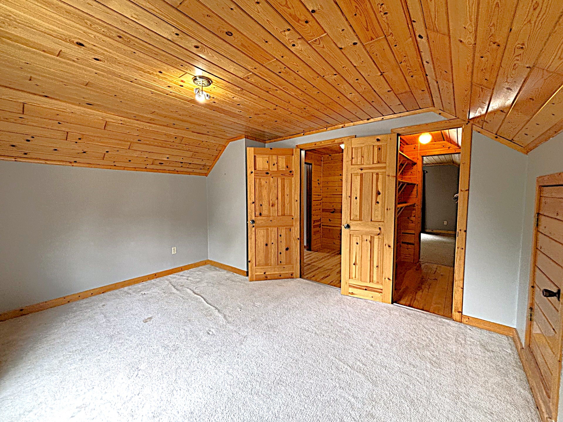 515 Oak Street Spooner, WI 54801 - Photo 22 of 34