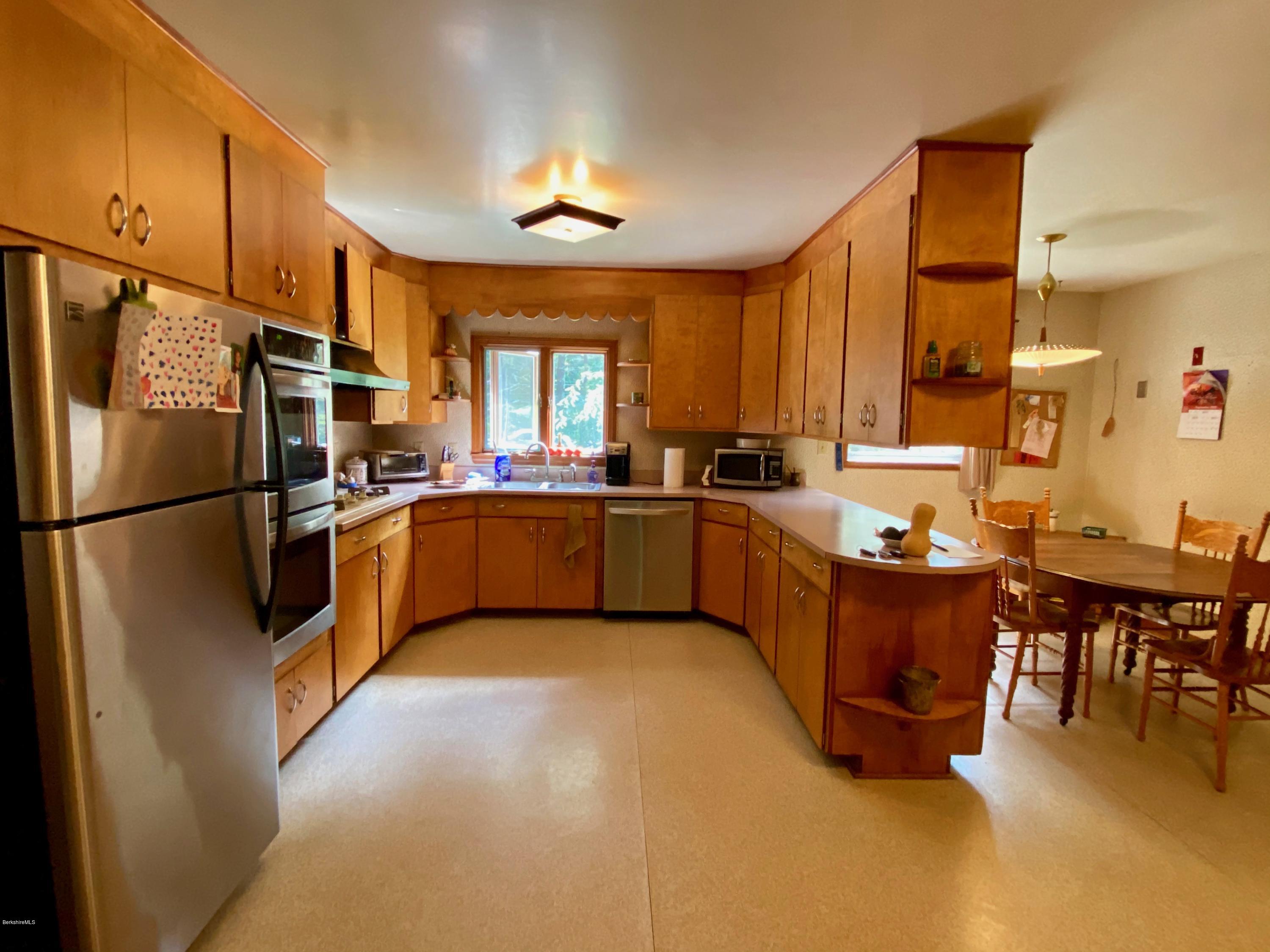 403 Monterey Road Great Barrington, MA 01230 - Photo 19 of 21 Kitchen
