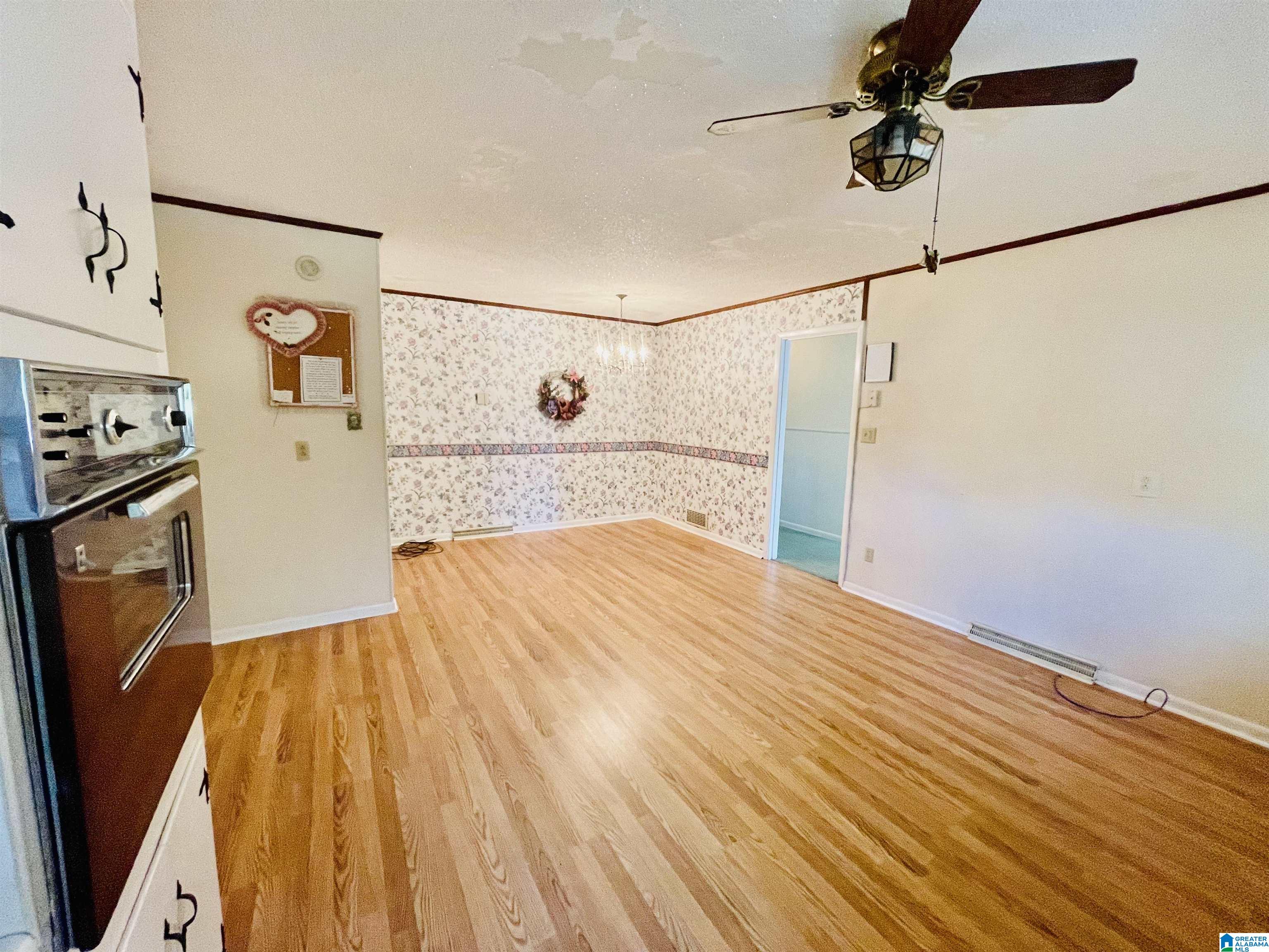 708 3rd Avenue Northwest Alabaster, AL 35007 - Photo 5 of 20