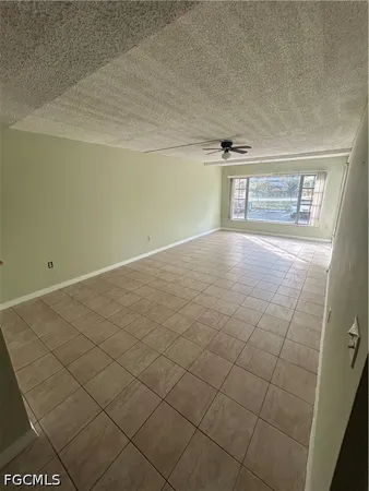 $1,000 | 3706 Broadway, Unit 18, Fort Myers, FL 33901