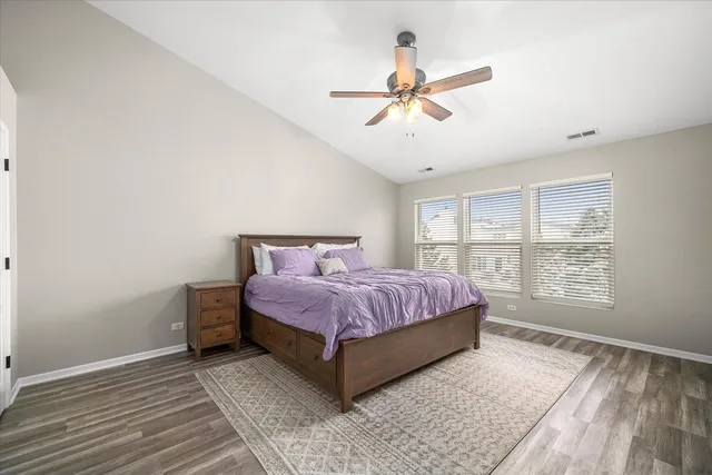 $325,000 | 24958 Gates Lane, Plainfield, IL 60585