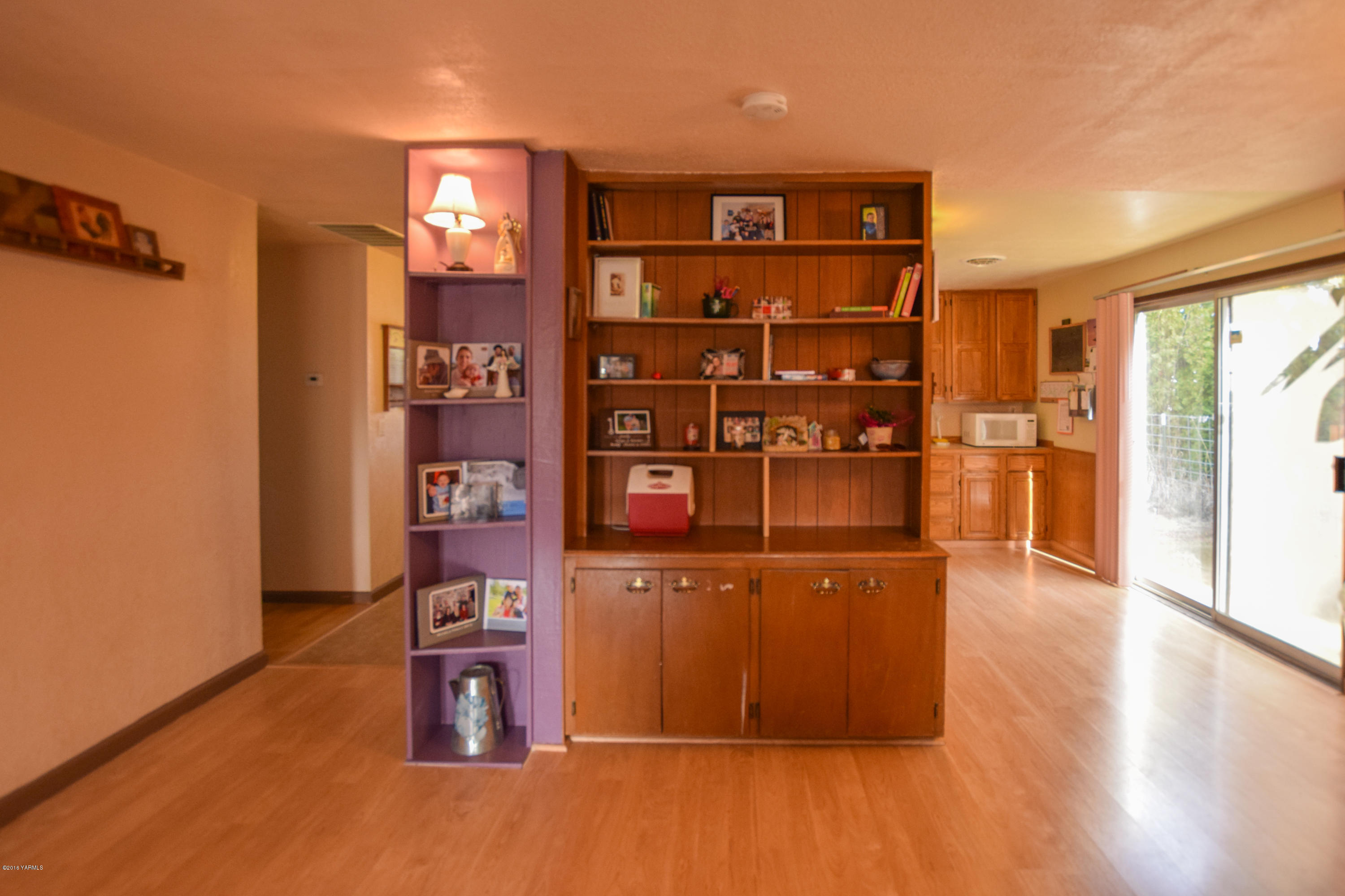 12301 Rutherford Road Yakima, WA 98903 - Photo 7 of 34 a view of a workspace with furniture and wooden floor